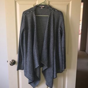 Stripe cardigan ⚽️ 👻🐼🦓🐄🎱